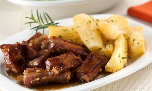 Costilla Cerdo con Yuca